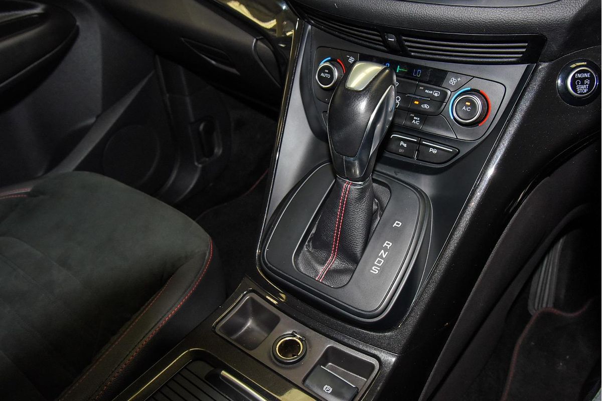 2018 Ford Escape ST-Line ZG