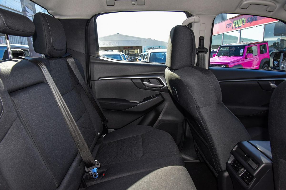 2025 Isuzu D-MAX LS-M 4X4