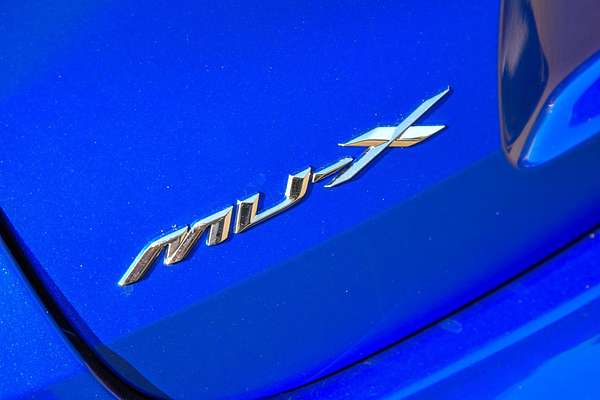 2025 Isuzu MU-X LS-M