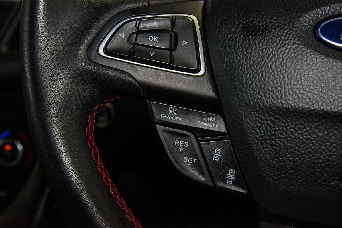 2018 Ford Escape ST-Line ZG