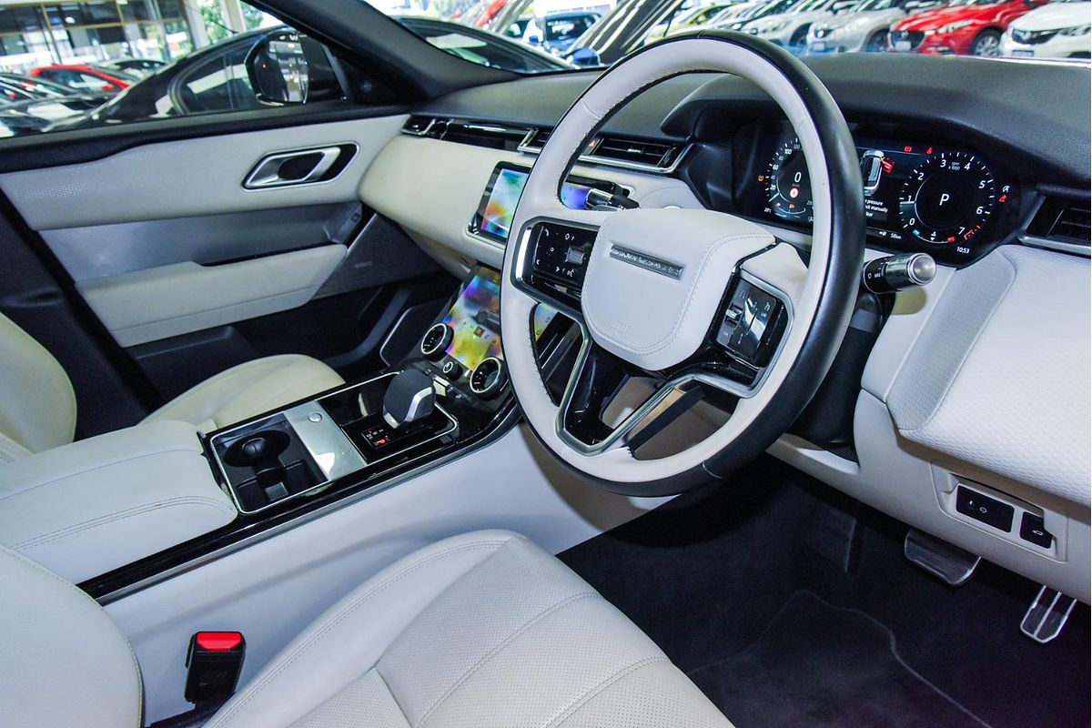 2022 Land Rover Range Rover Velar P250 R-Dynamic SE L560