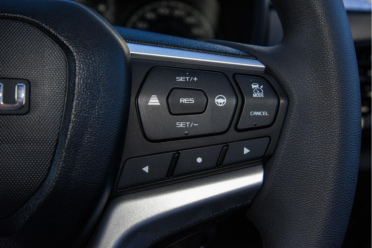 2025 Isuzu D-MAX LS-M 4X4