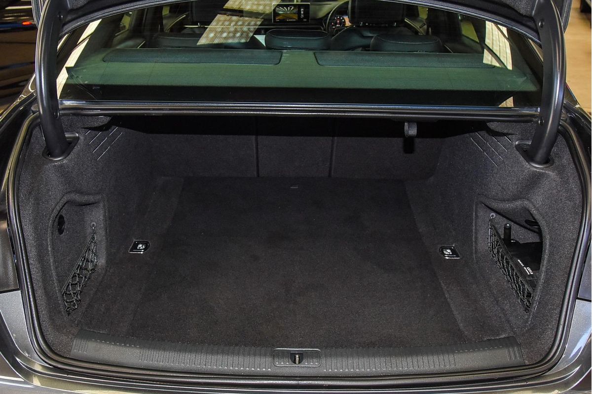 2018 Audi A4 S line B9