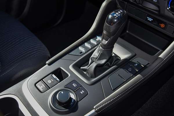 2025 Isuzu MU-X LS-M
