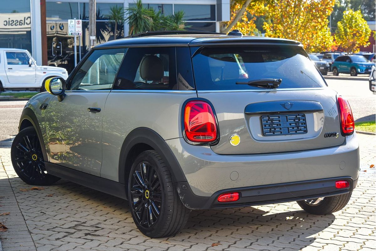 2021 MINI Hatch Cooper SE Classic F56 LCI-2