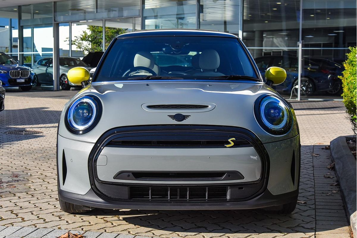 2021 MINI Hatch Cooper SE Classic F56 LCI-2