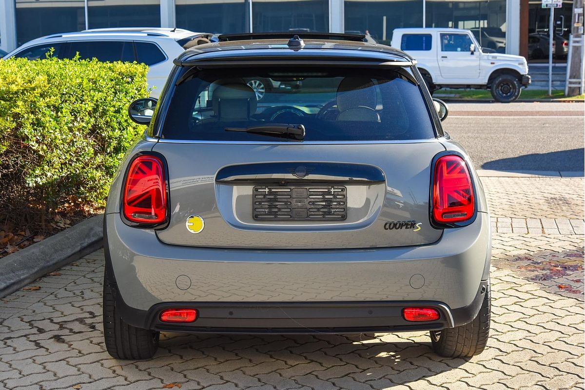 2021 MINI Hatch Cooper SE Classic F56 LCI-2