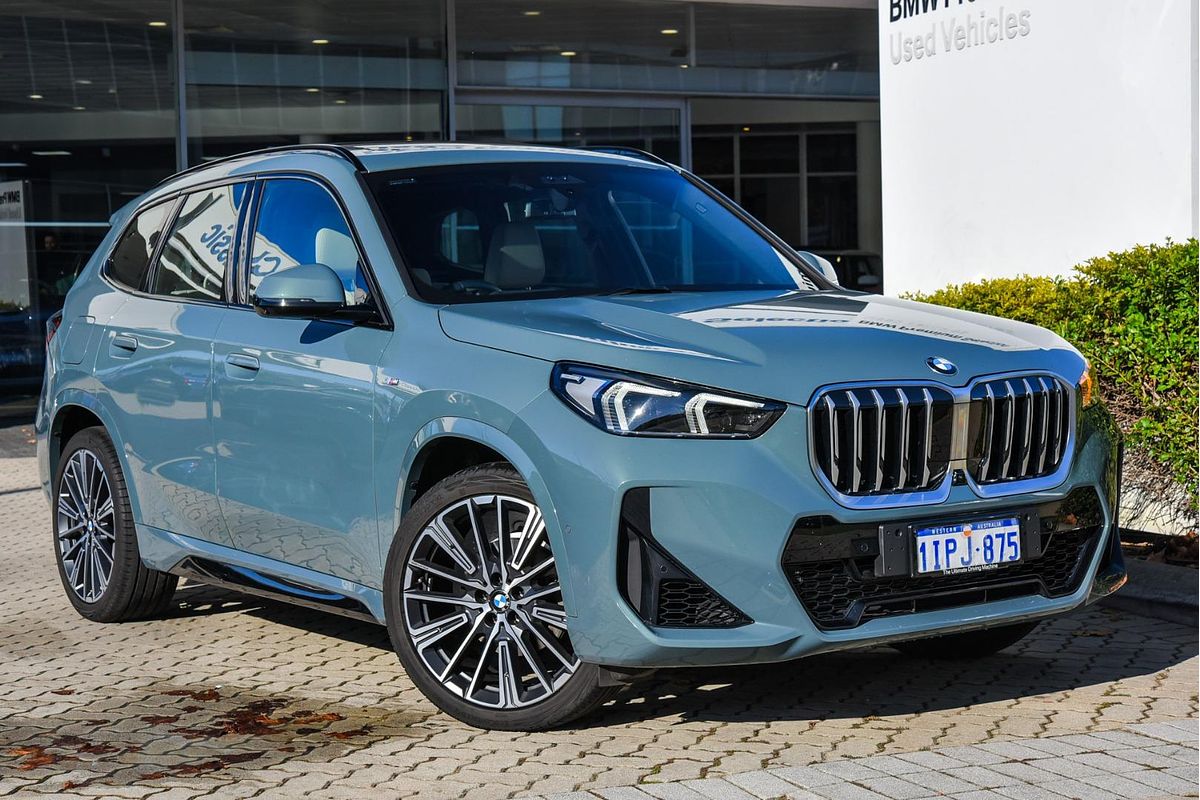 2023 BMW X1 xDrive20i U11
