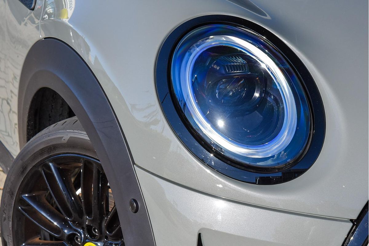 2021 MINI Hatch Cooper SE Classic F56 LCI-2