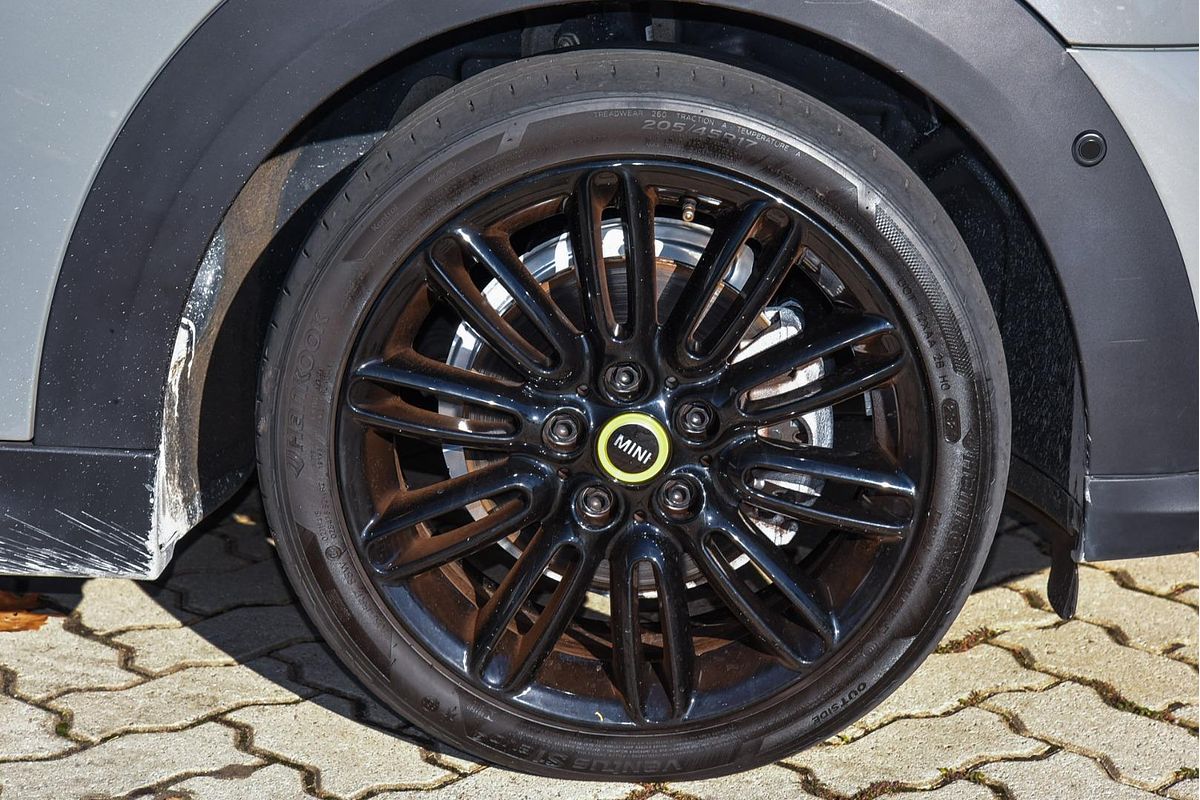2021 MINI Hatch Cooper SE Classic F56 LCI-2