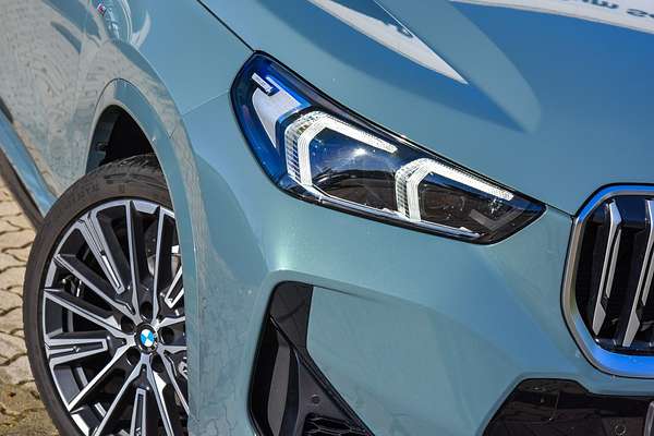 2023 BMW X1 xDrive20i U11