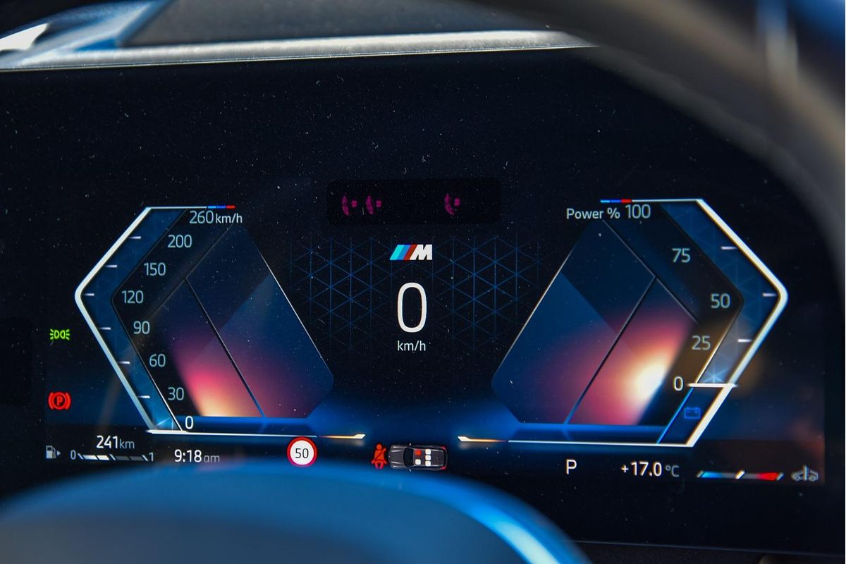 2023 BMW X1 xDrive20i U11