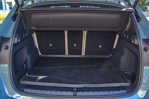 2023 BMW X1 xDrive20i U11