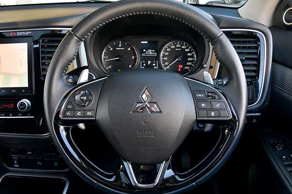 2020 Mitsubishi Outlander Exceed ZL