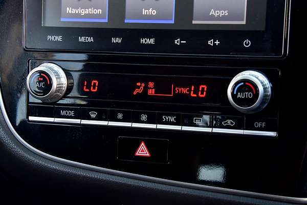 2020 Mitsubishi Outlander Exceed ZL
