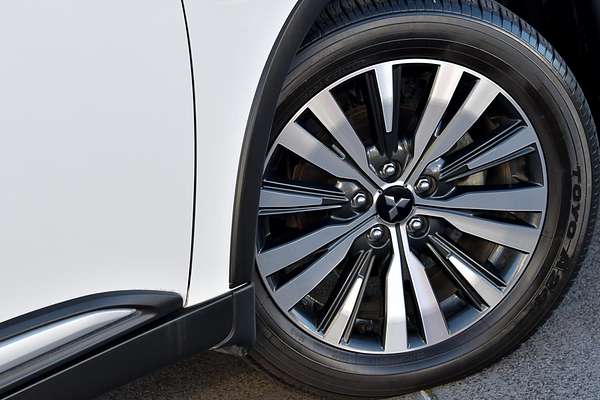 2020 Mitsubishi Outlander Exceed ZL