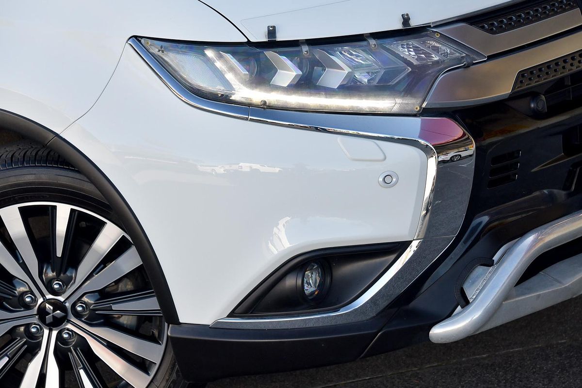 2020 Mitsubishi Outlander Exceed ZL