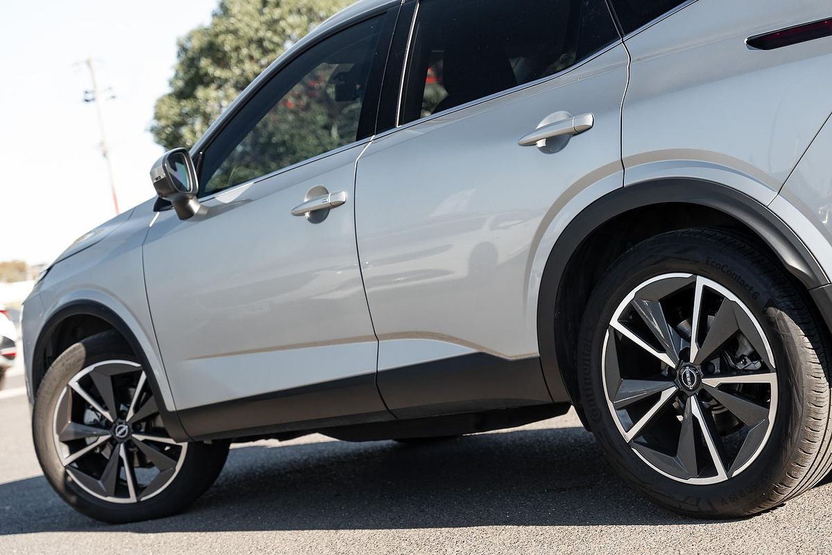 2023 Nissan QASHQAI ST-L J12