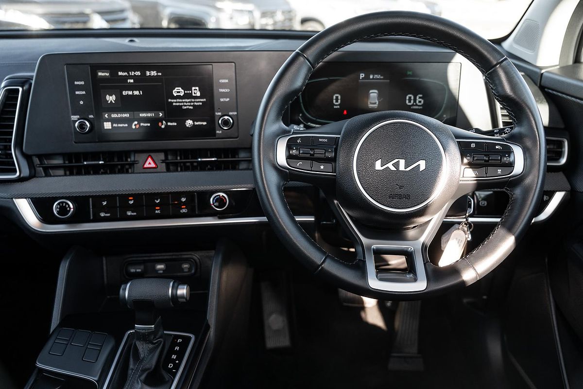 2024 Kia Sportage S NQ5