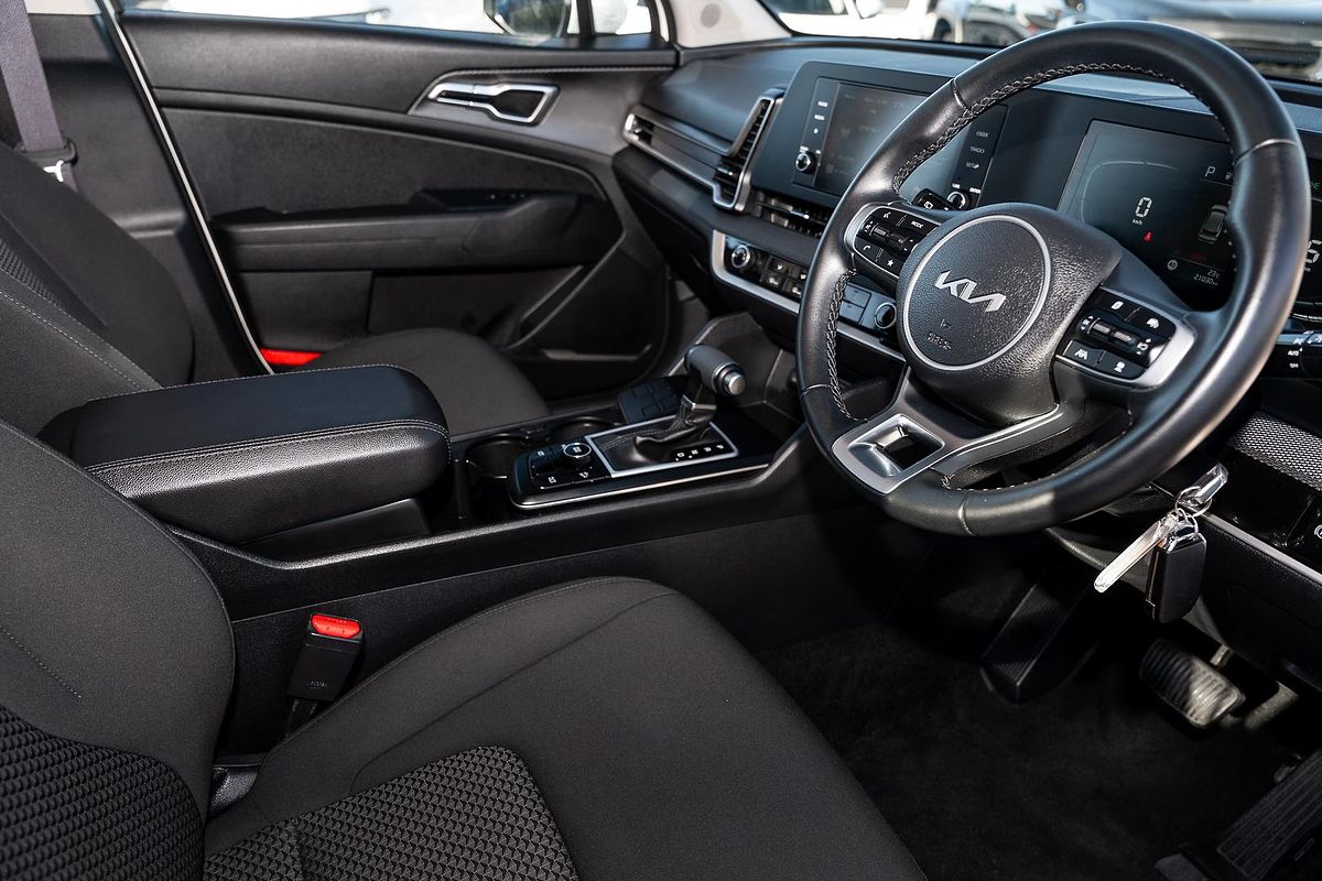 2024 Kia Sportage S NQ5