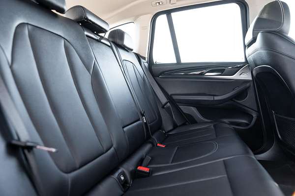 2023 BMW X3 sDrive20i G01 LCI