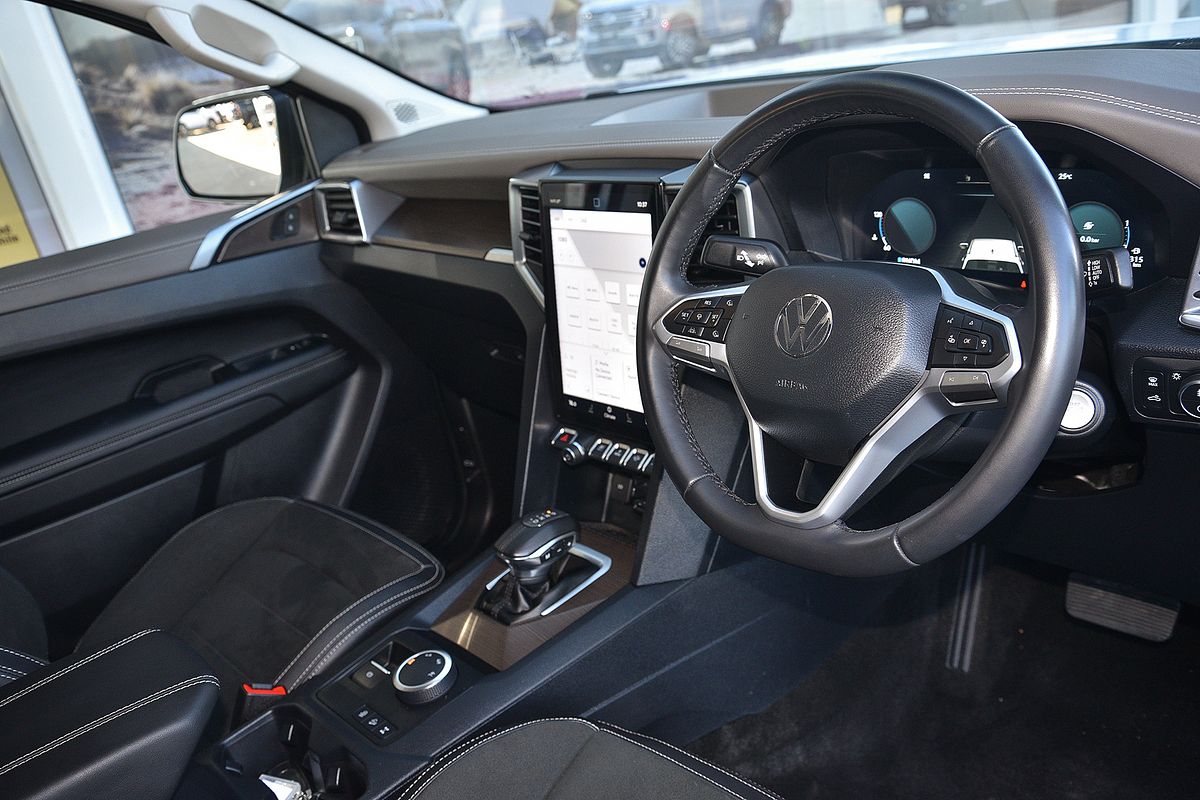 2024 Volkswagen Amarok TDI600 Style NF 4X4