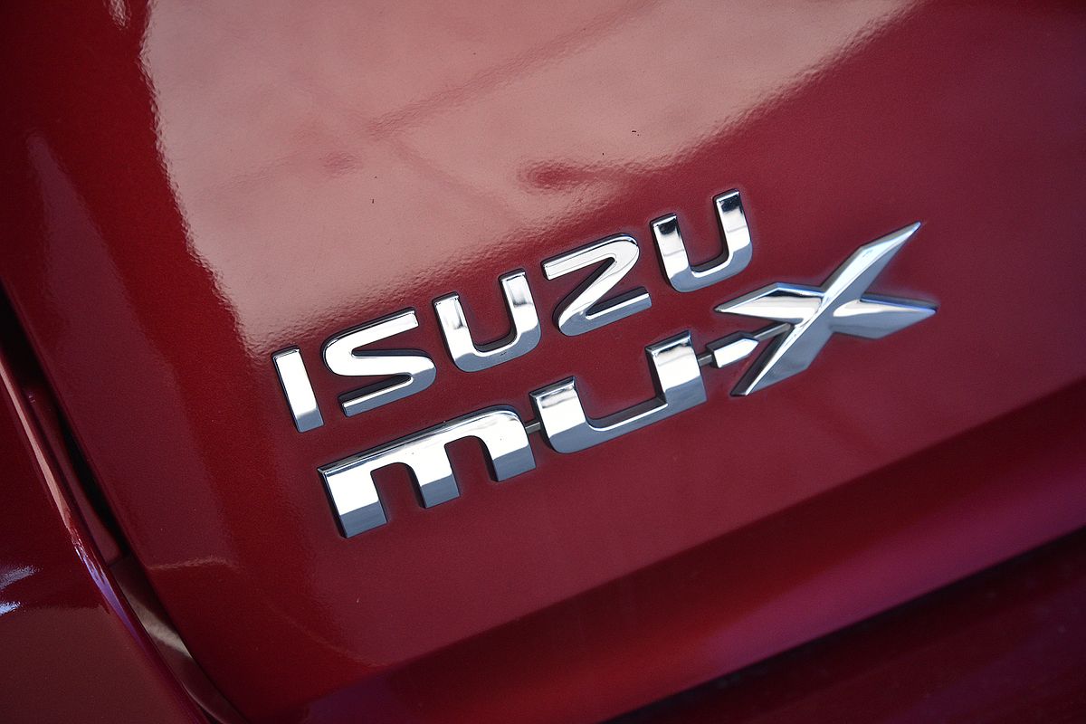 2018 Isuzu MU-X LS-U