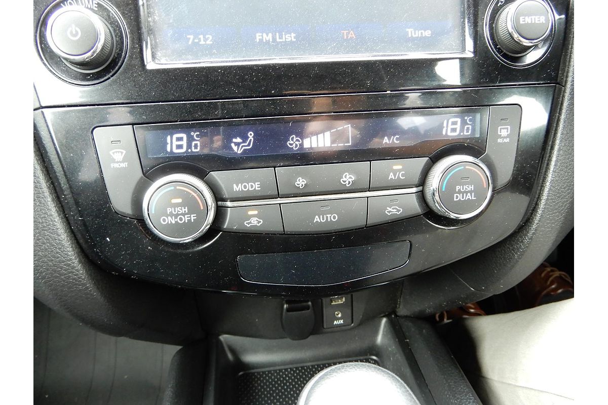 2014 Nissan X-TRAIL ST-L T32