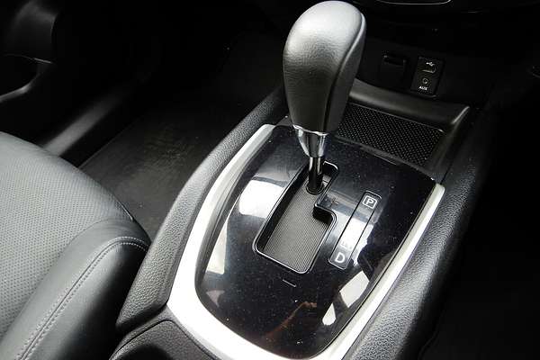 2014 Nissan X-TRAIL ST-L T32