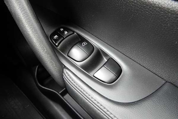 2014 Nissan X-TRAIL ST-L T32