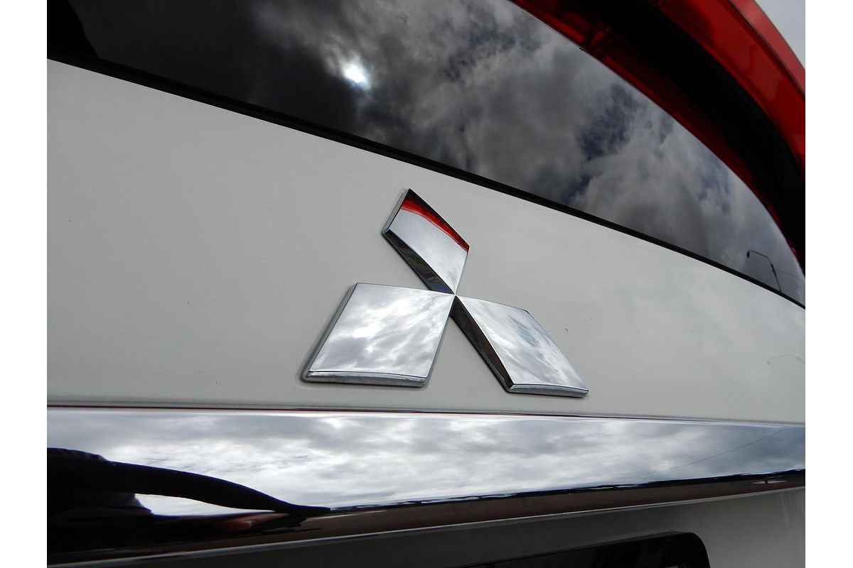 2018 Mitsubishi Eclipse Cross Exceed YA