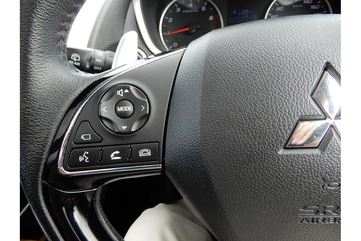 2018 Mitsubishi Eclipse Cross Exceed YA