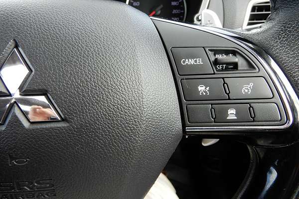2018 Mitsubishi Eclipse Cross Exceed YA