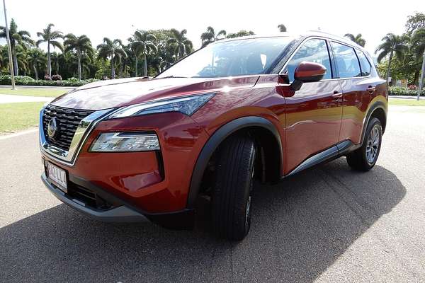 2024 Nissan X-TRAIL ST T33