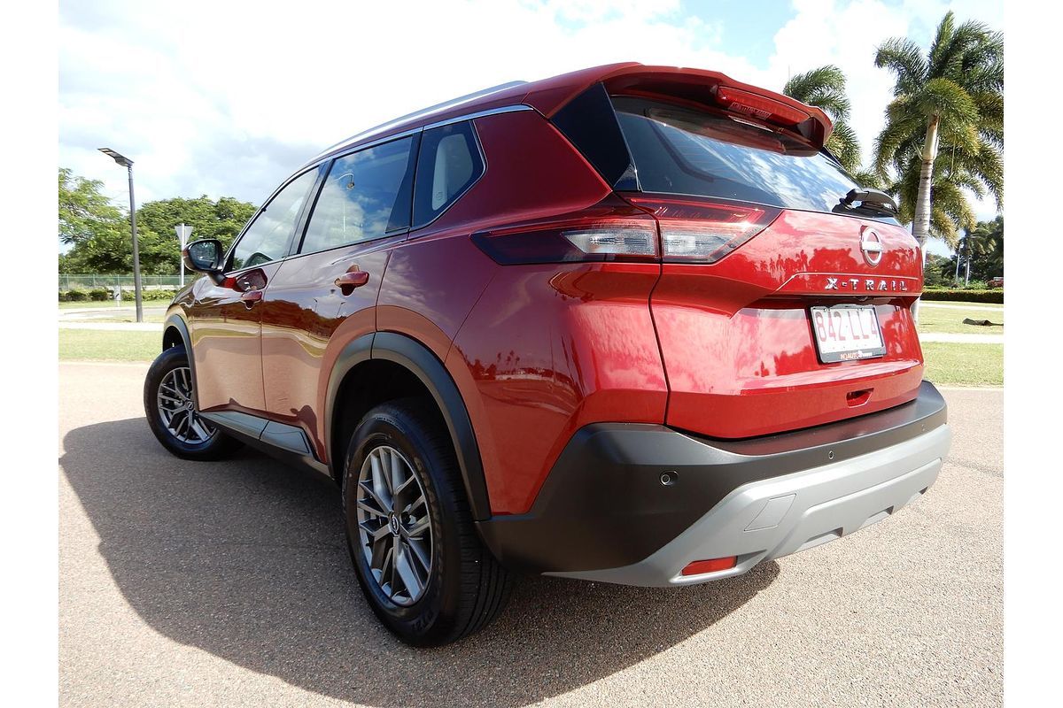 2024 Nissan X-TRAIL ST T33