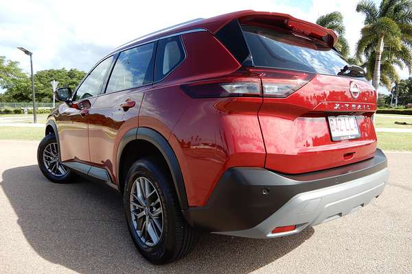 2024 Nissan X-TRAIL ST T33