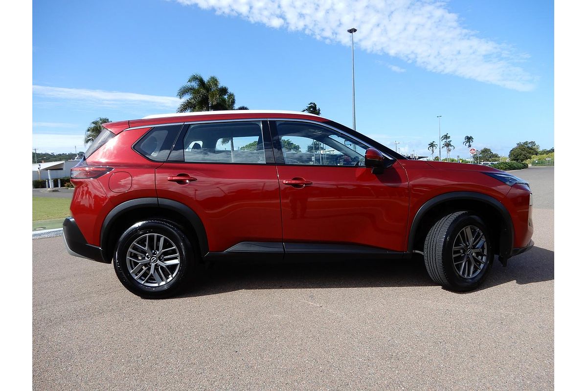 2024 Nissan X-TRAIL ST T33