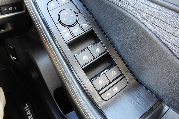 2024 Nissan X-TRAIL ST T33