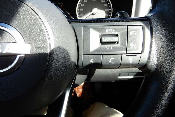 2024 Nissan X-TRAIL ST T33