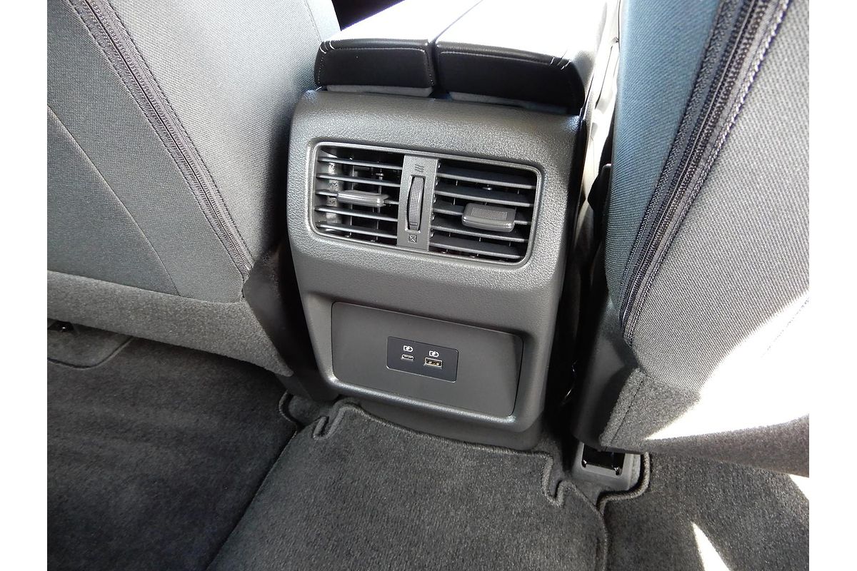 2024 Nissan X-TRAIL ST T33