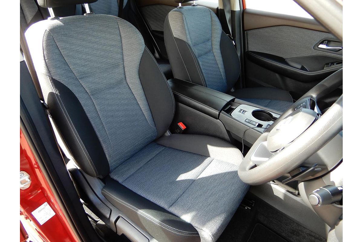 2024 Nissan X-TRAIL ST T33
