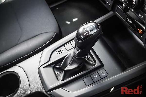 2025 Isuzu D-MAX SX 4X4