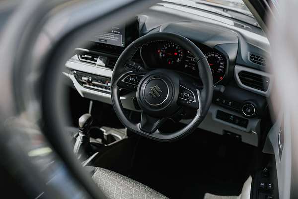 2024 Suzuki Swift GL Plus AZ Series II