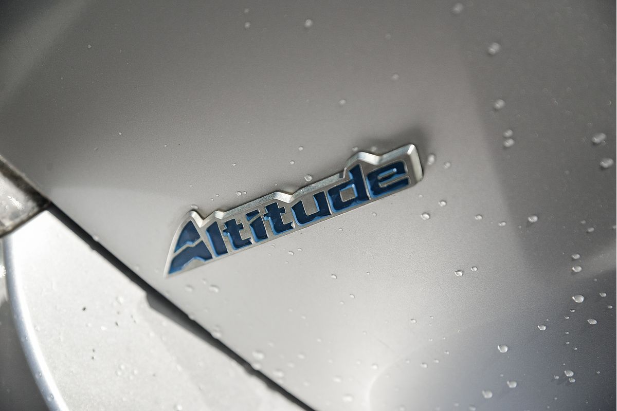 2012 Toyota Kluger Altitude GSU45R