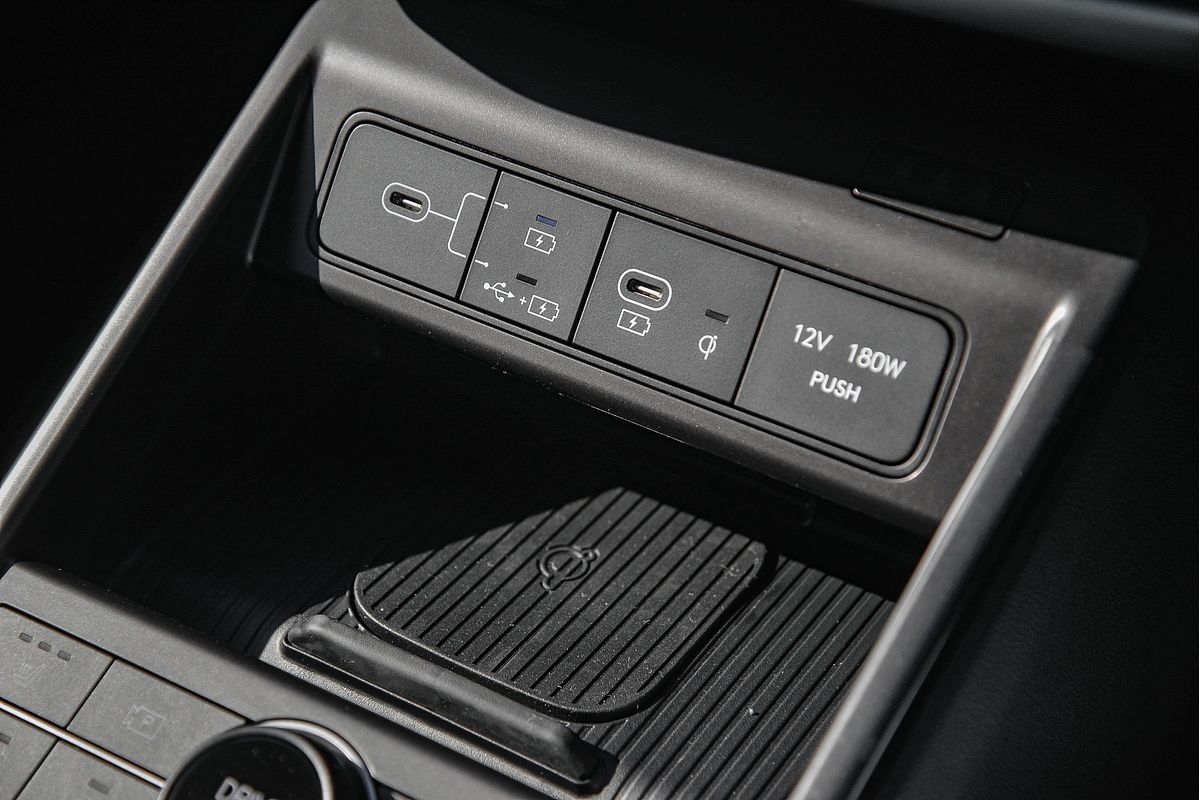 2025 Hyundai Kona Premium SX2.V2
