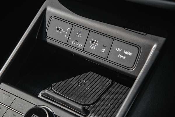 2025 Hyundai Kona Premium SX2.V2