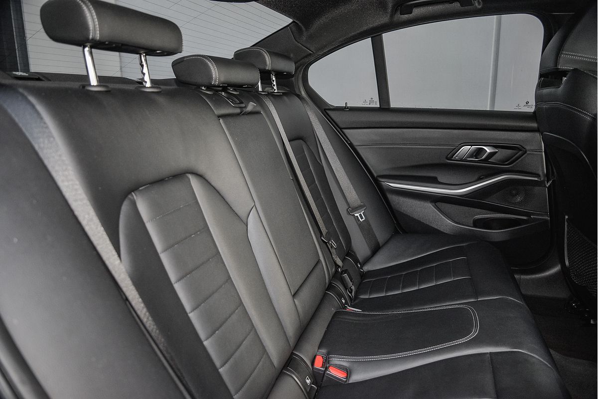 2020 BMW 3 Series 320i M Sport G20