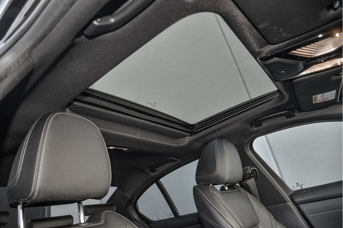 2020 BMW 3 Series 320i M Sport G20