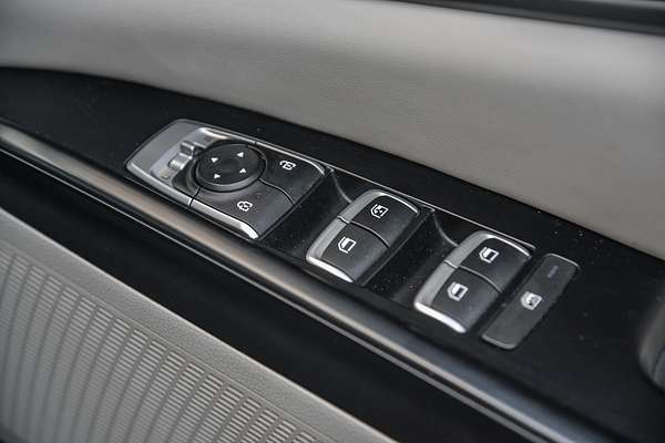 2022 Kia Carnival S KA4