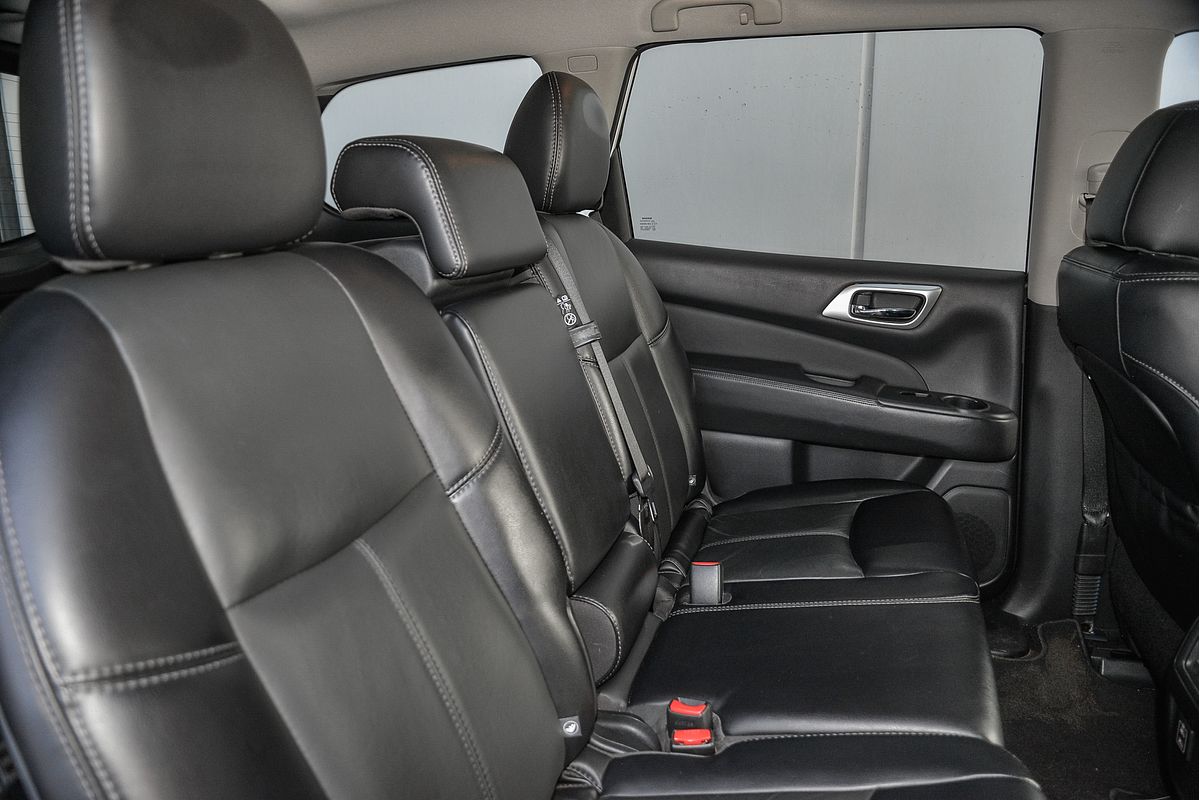 2018 Nissan Pathfinder ST-L R52 Series II